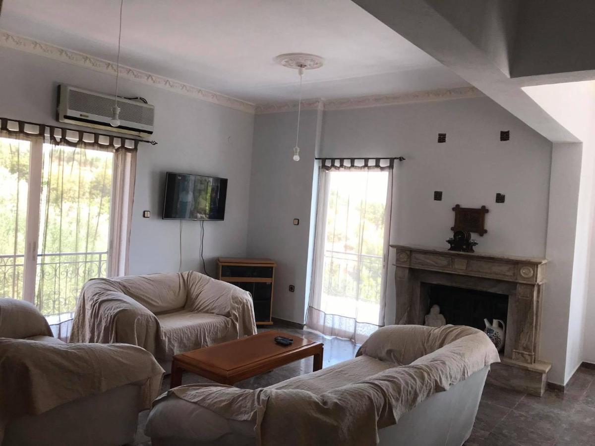 Kessaris Apartments Chrani Ngoại thất bức ảnh